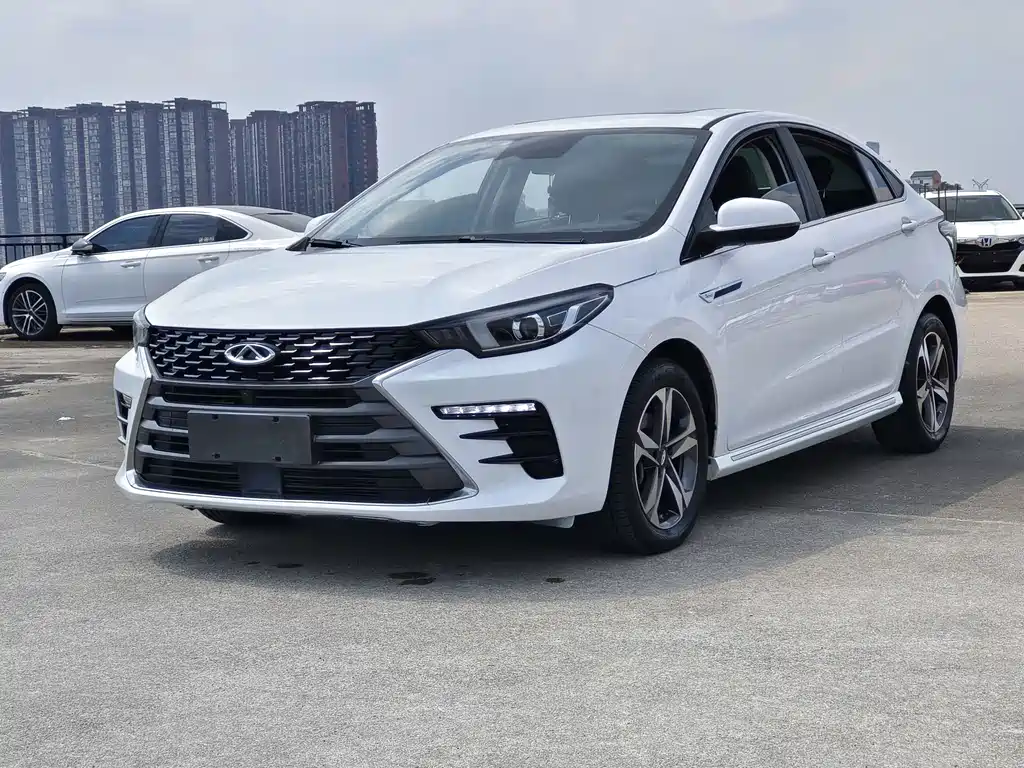 Chery Arrizo 5 PLUS — фото 3