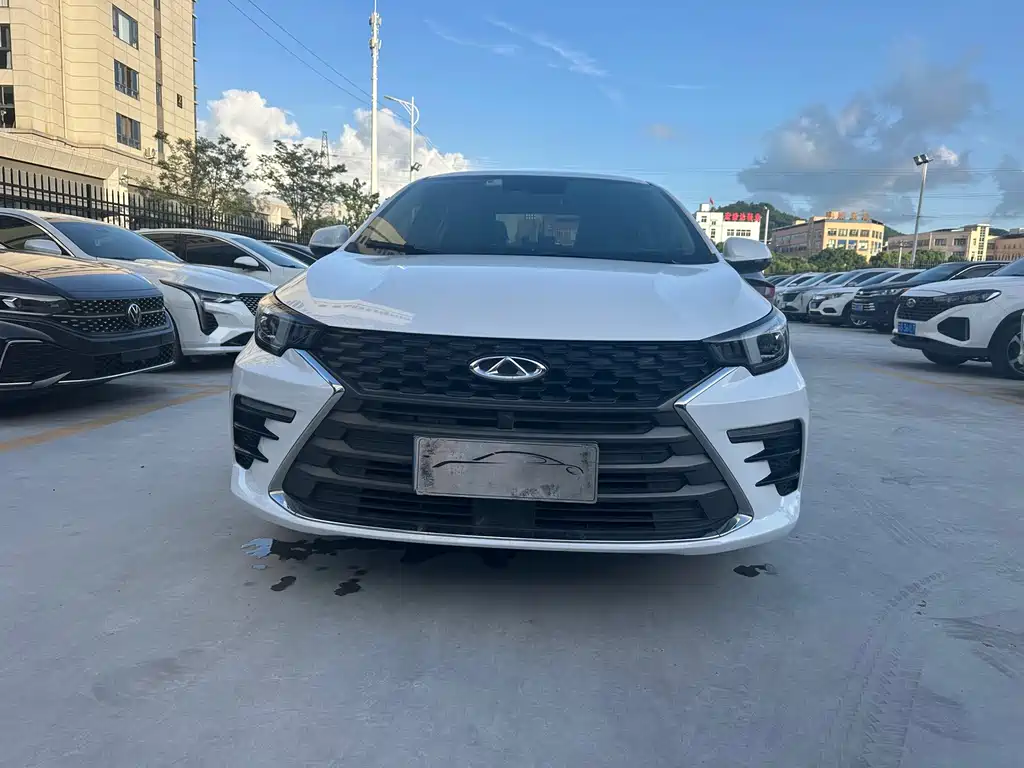 Chery Arrizo 5 PLUS — фото 2