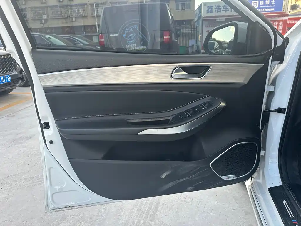 Chery Arrizo 5 PLUS — фото 14