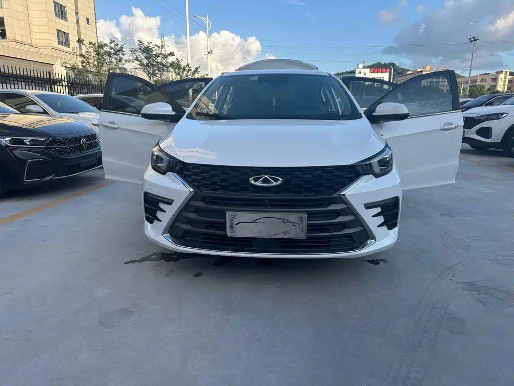 Chery Arrizo 5 PLUS — фото 4