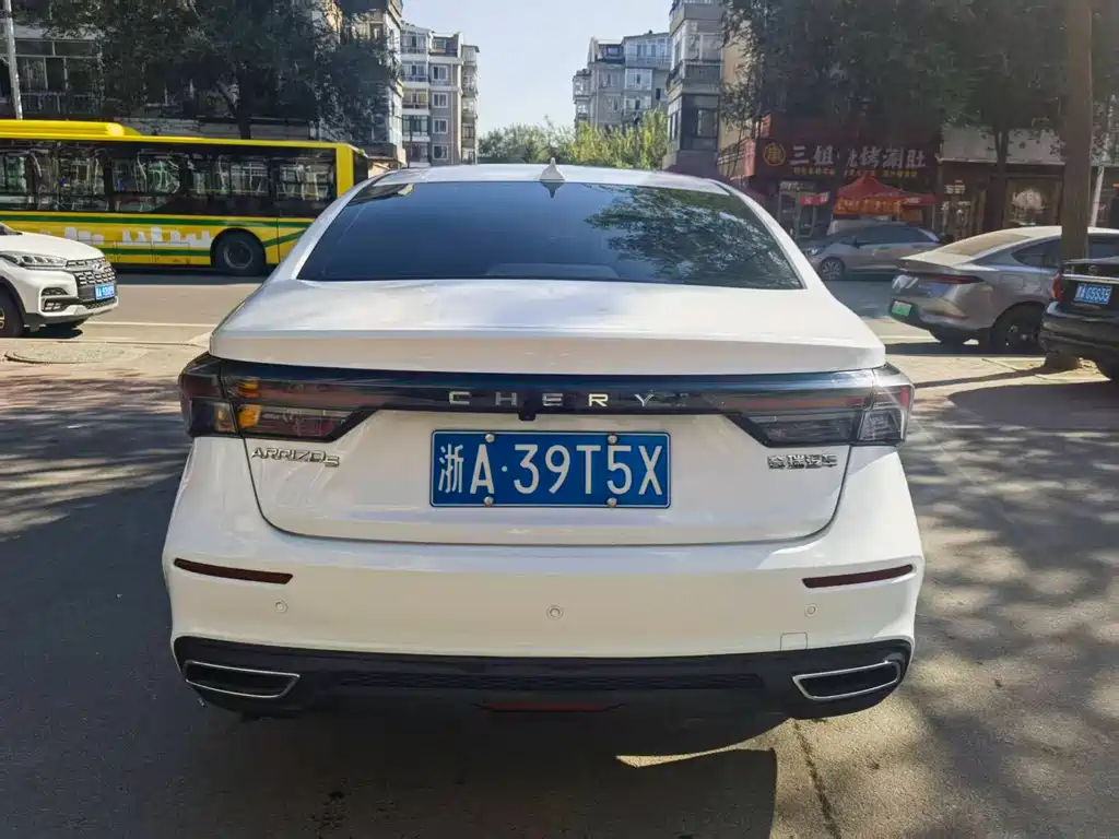 Chery Arrizo 5 PLUS — фото 4