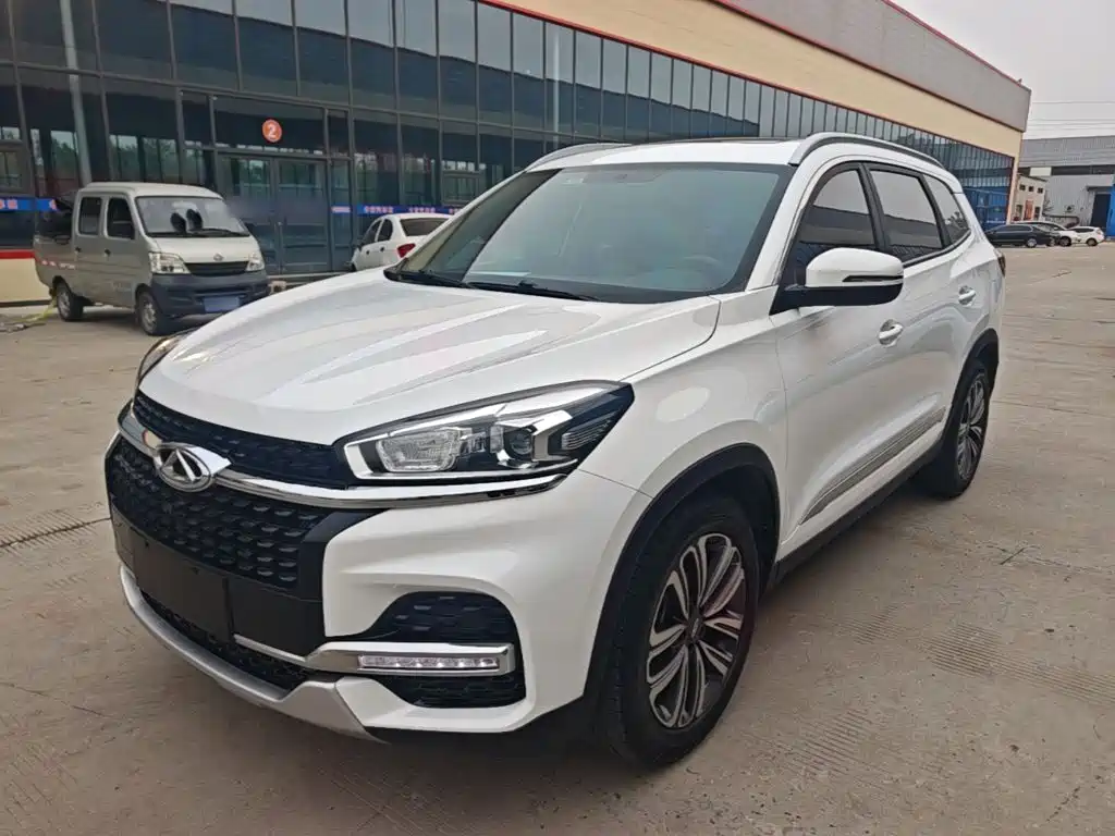 Chery Tiggo 8 — фото 2