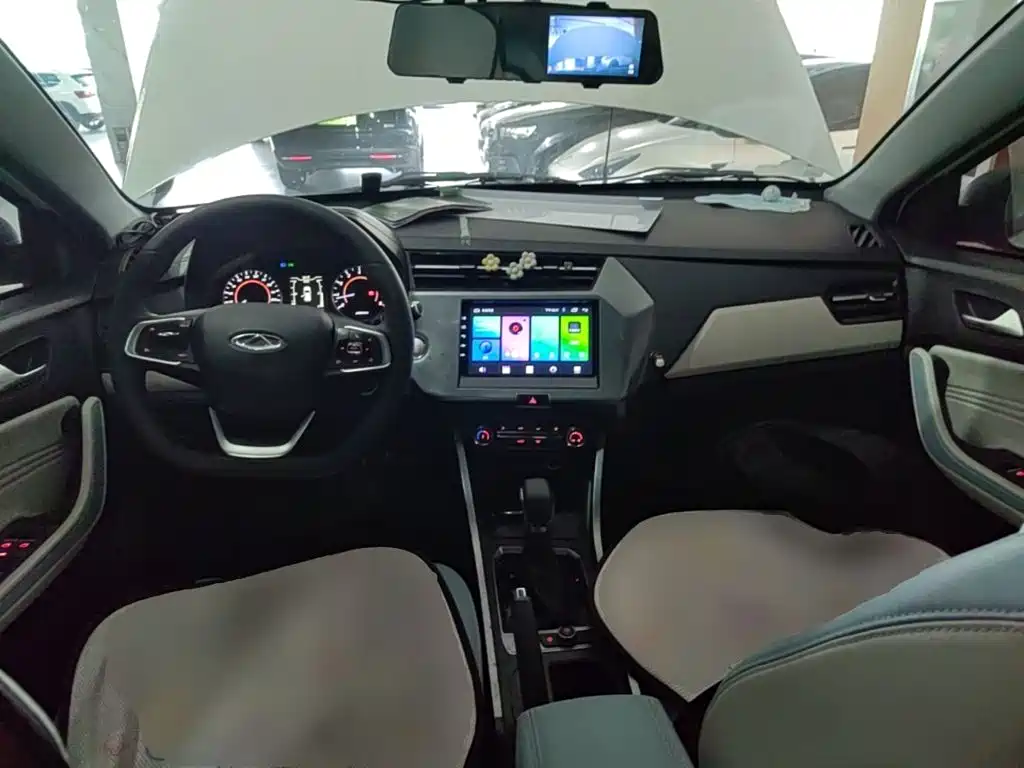 Chery Tiggo 3x — фото 10