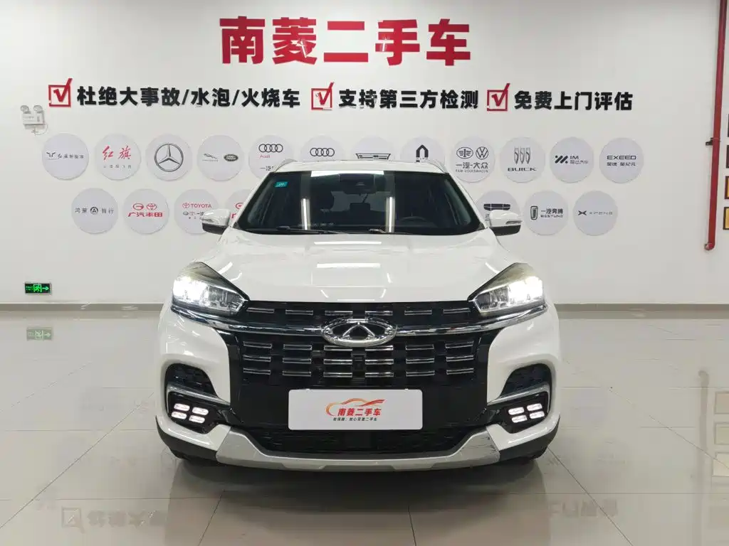 Chery Tiggo 8 — фото 2