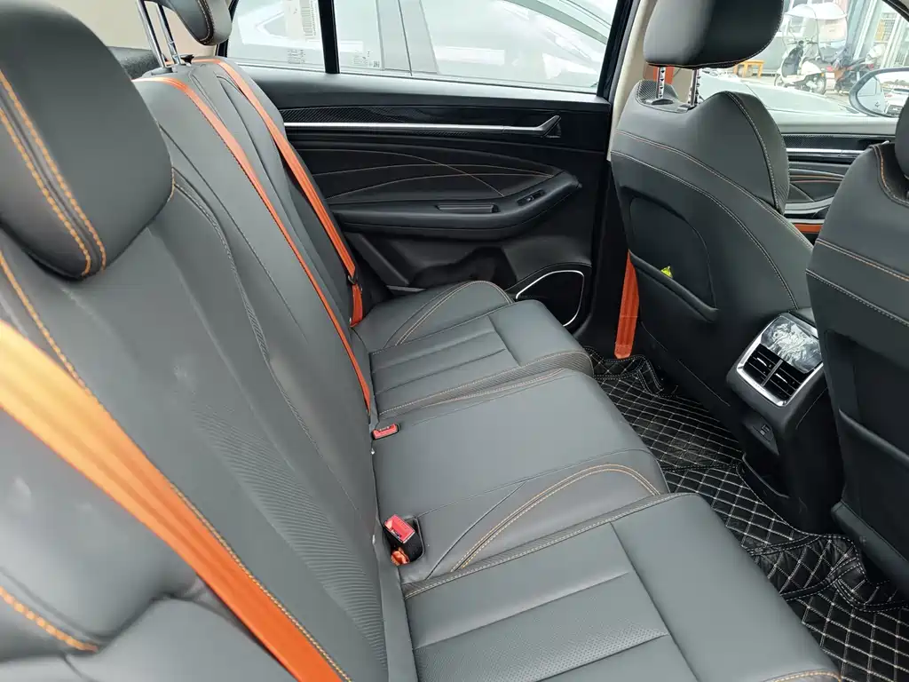 Chery Arrizo 5 GT — фото 11