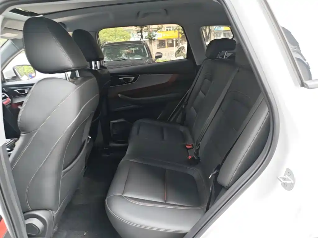 Chery Tiggo 7 — фото 17