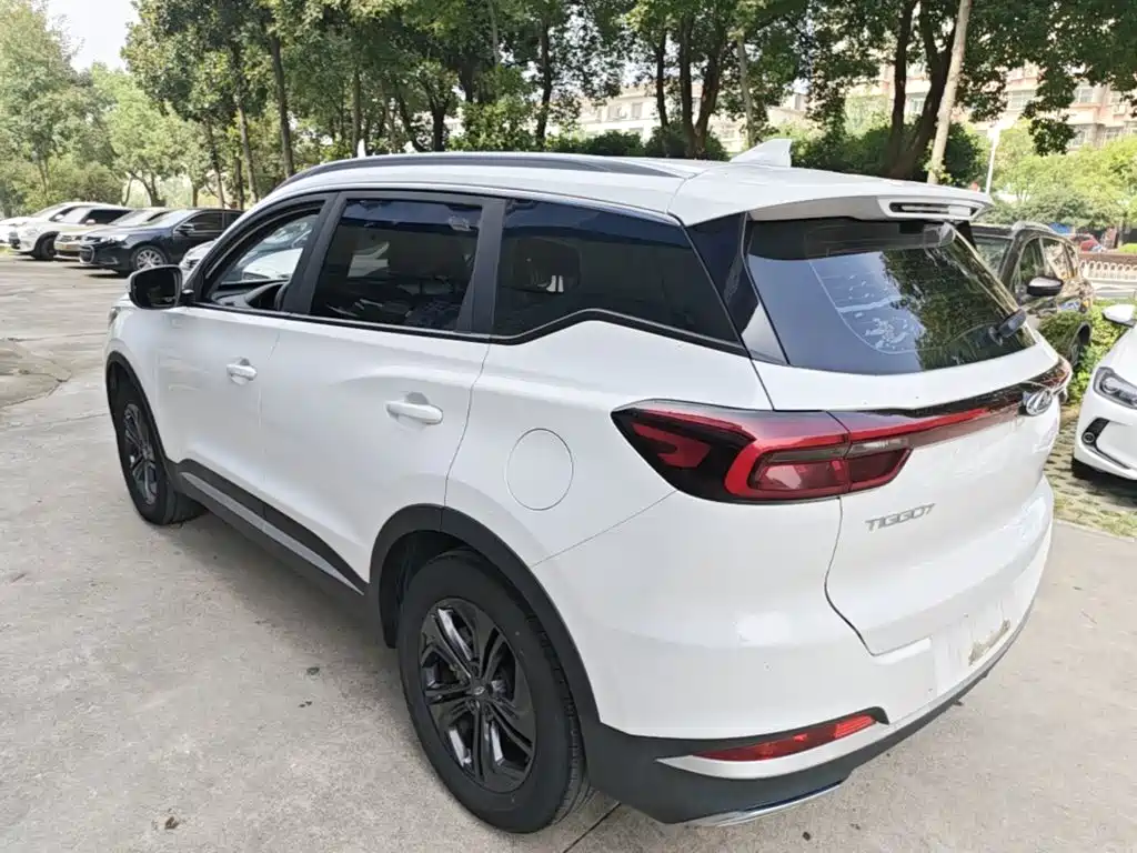 Chery Tiggo 7 — фото 5