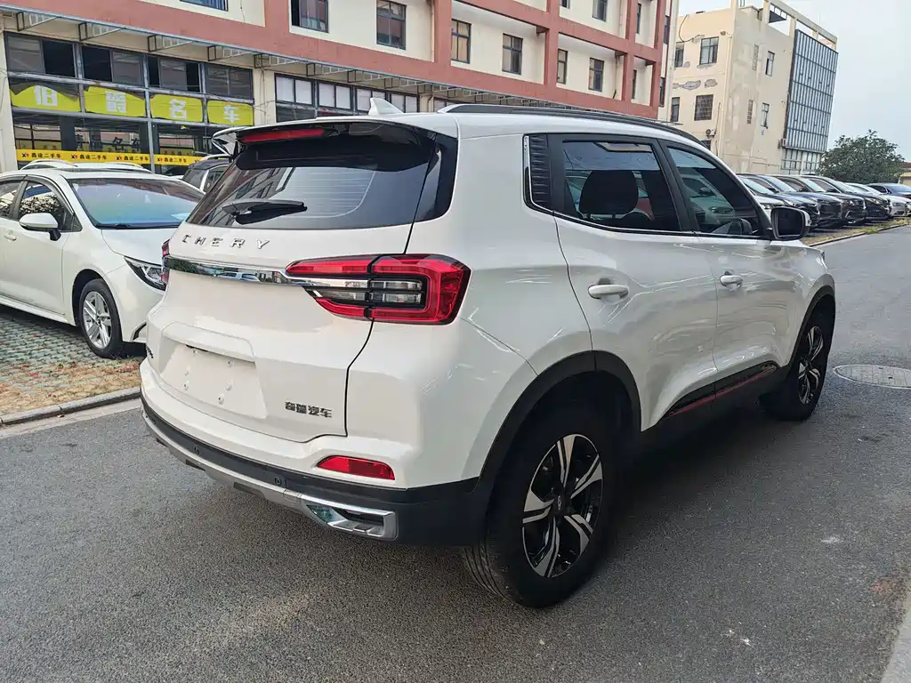 Chery Tiggo 5x — фото 4