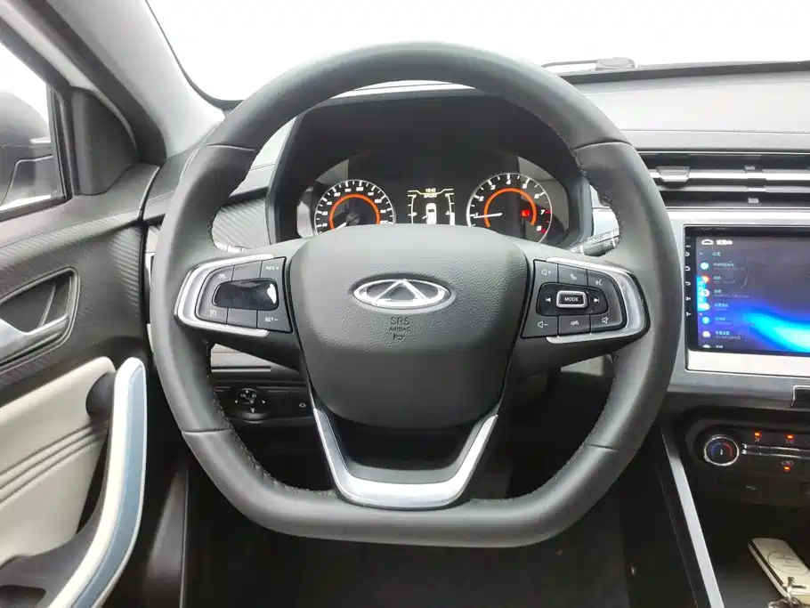 Chery Tiggo 3x — фото 15