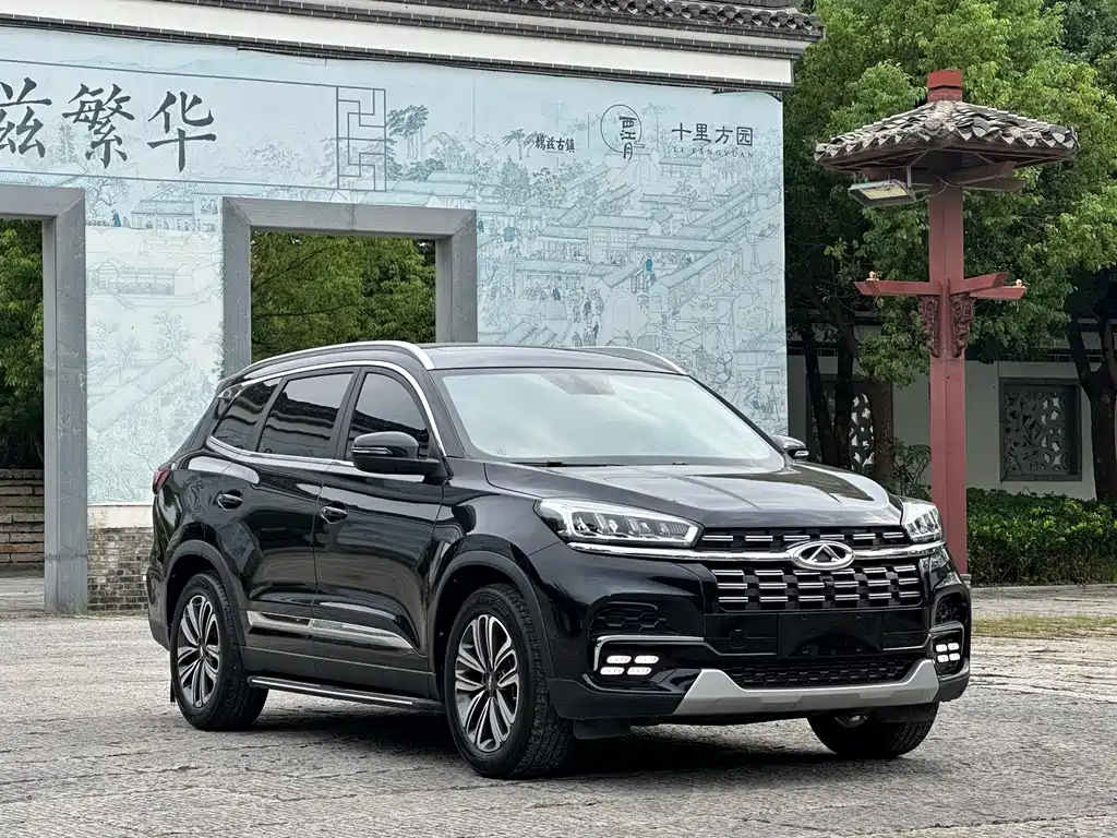 Chery Tiggo 8 — фото 3