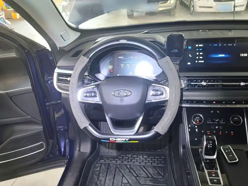 Chery Tiggo 8 — фото 11