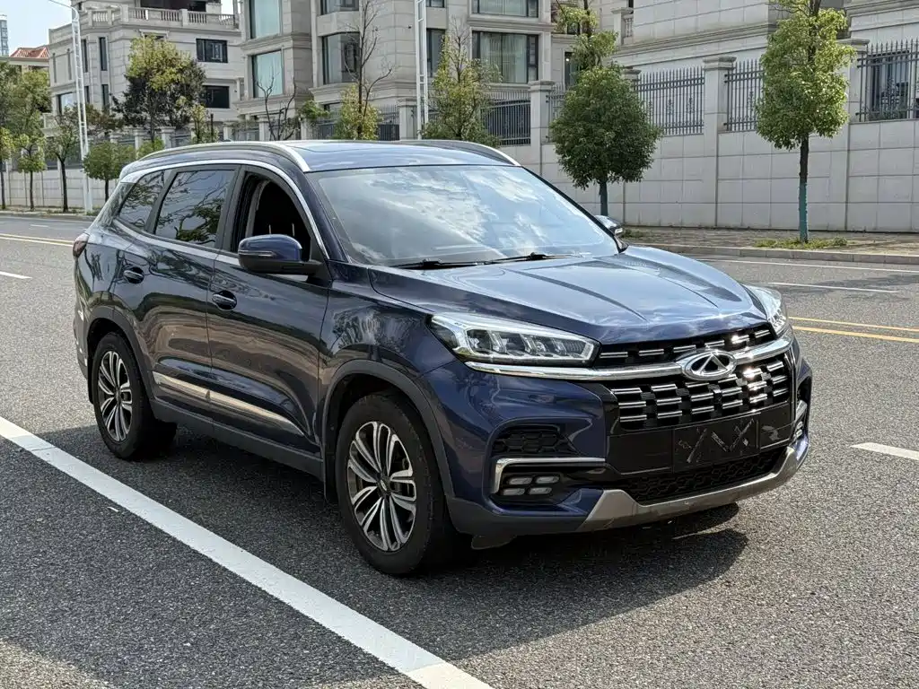 Chery Tiggo 8 — фото 4