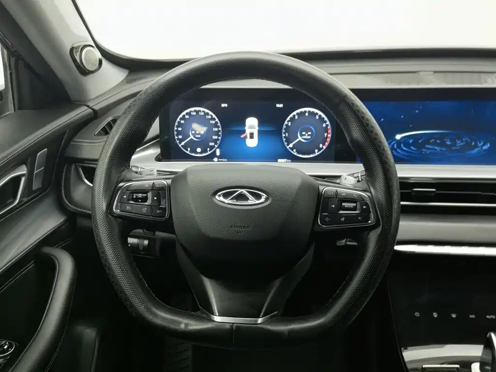 Chery Tiggo 8 PLUS — фото 11