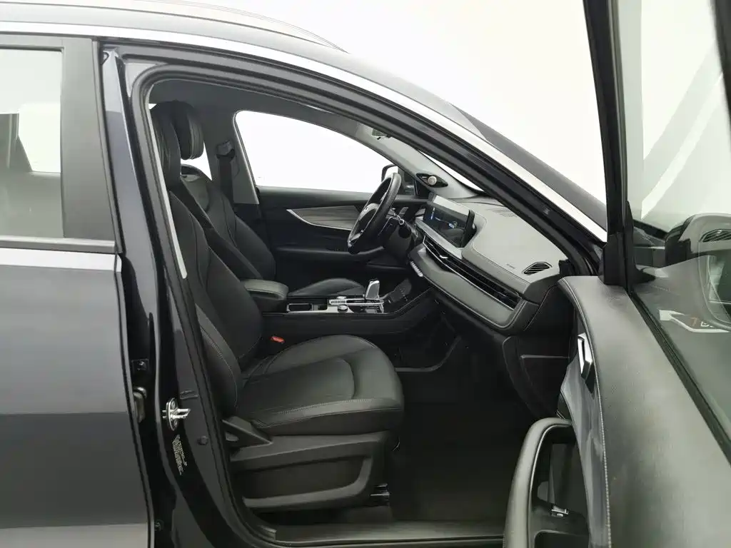 Chery Tiggo 8 PLUS — фото 23