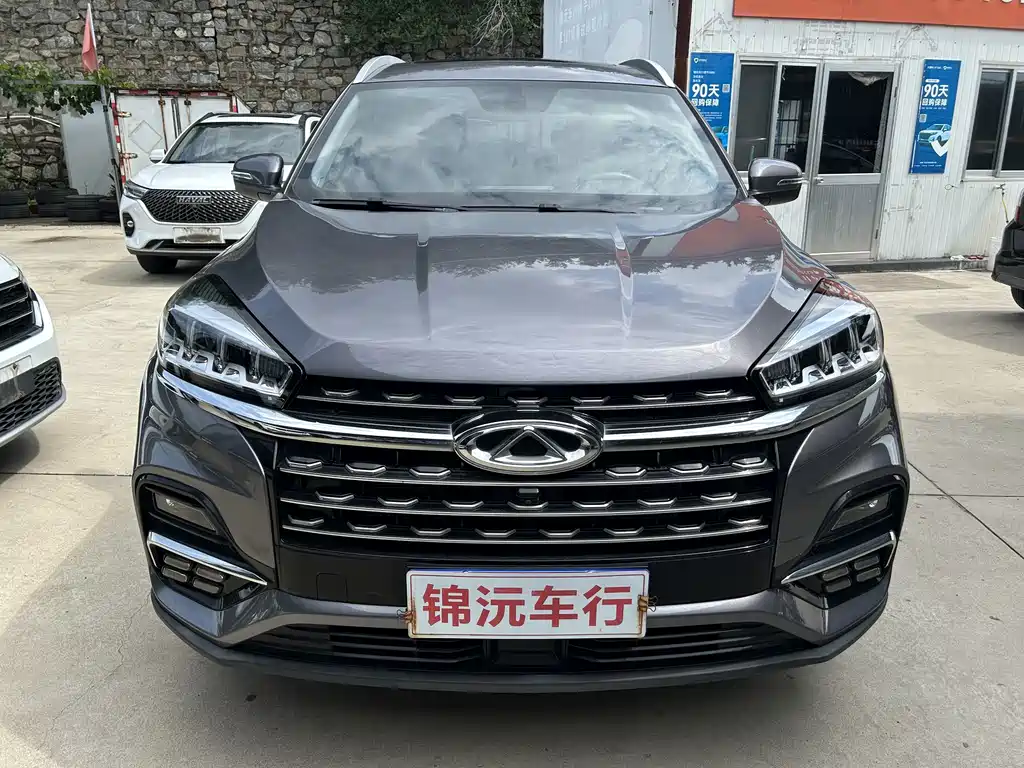 Chery Tiggo 8 — фото 2