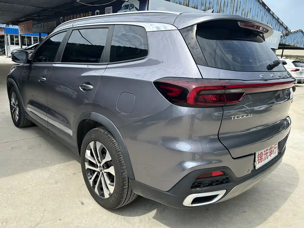 Chery Tiggo 8 — фото 7