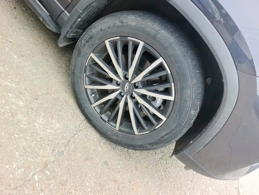 Chery Tiggo 8 PLUS Kunpeng e+ — фото 6