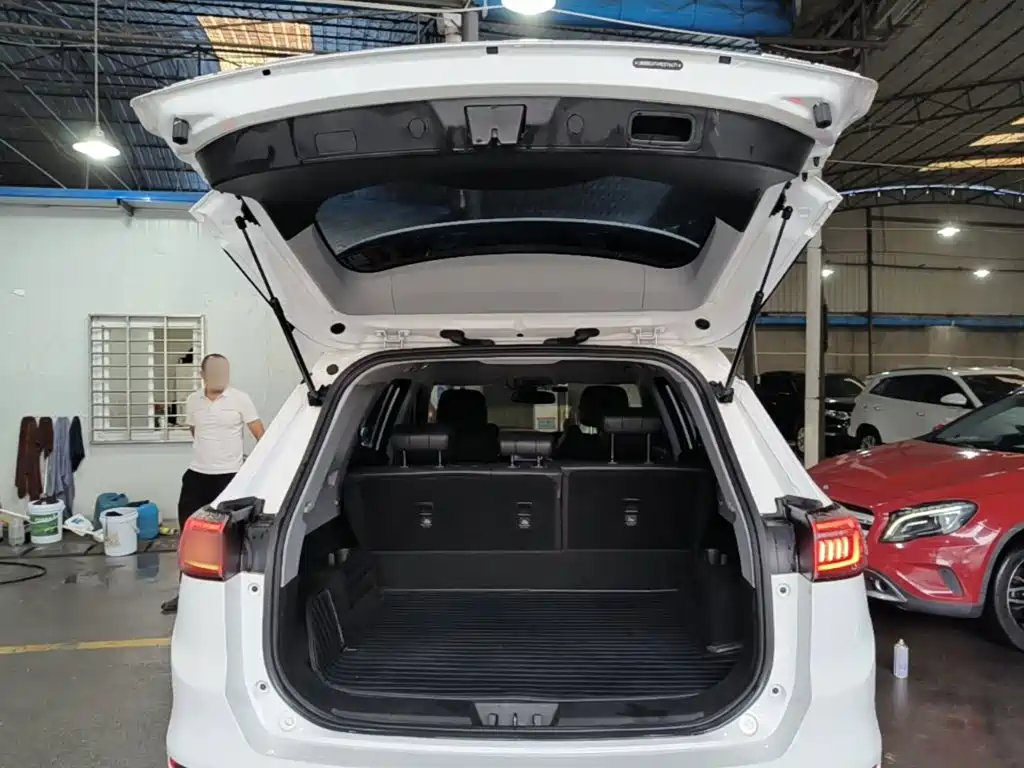 Chery Tiggo 8 PLUS Kunpeng e+ — фото 15