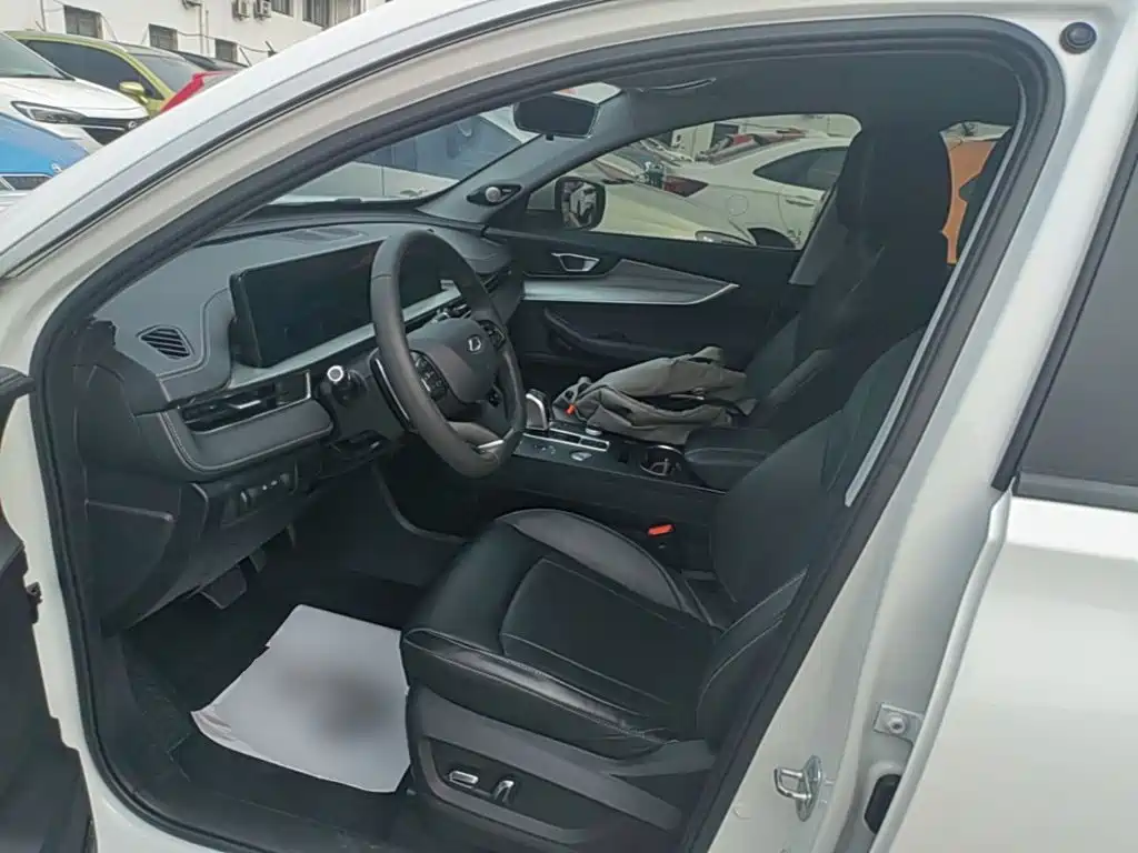 Chery Tiggo 8 PLUS — фото 15