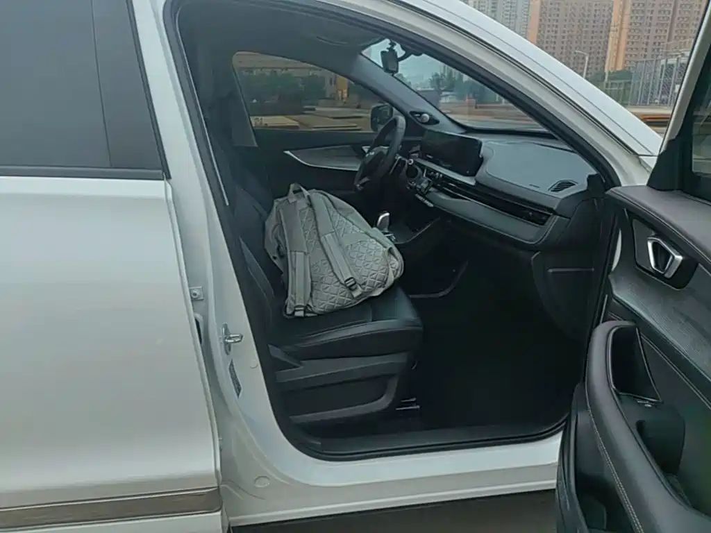 Chery Tiggo 8 PLUS — фото 25