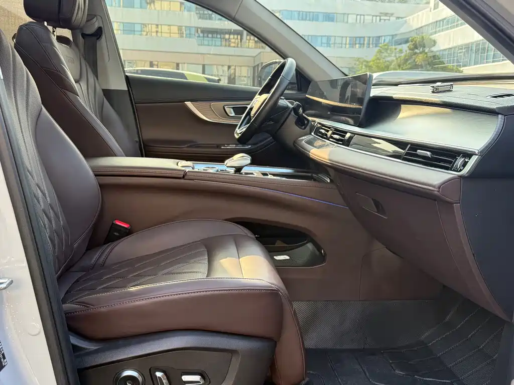 Chery Tiggo 8 PRO — фото 11