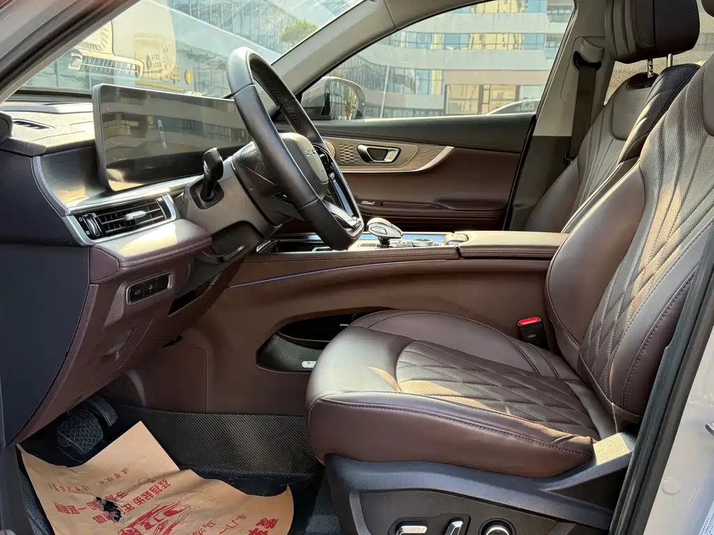 Chery Tiggo 8 PRO — фото 10