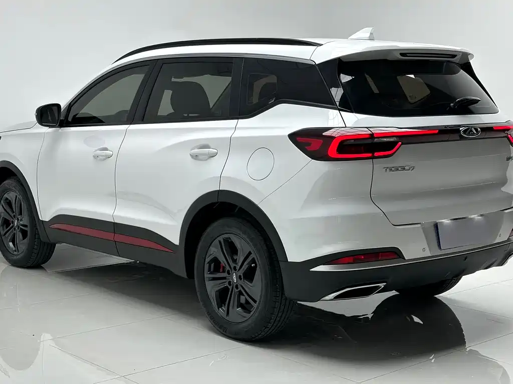Chery Tiggo 7 — фото 4