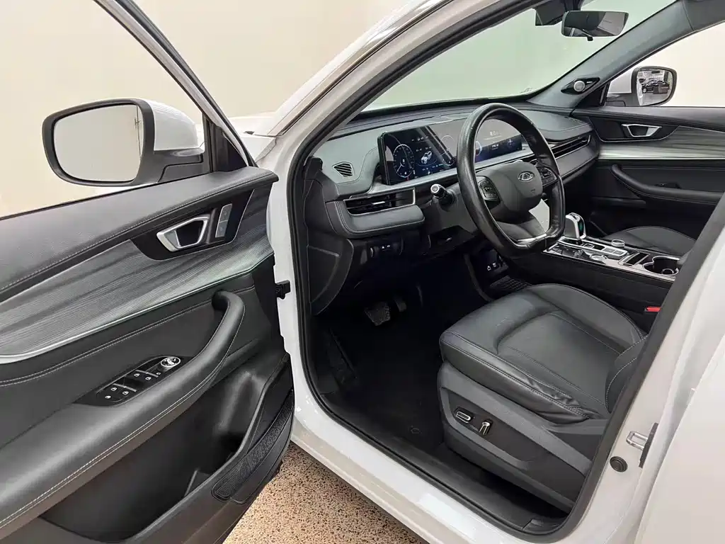 Chery Tiggo 8 PLUS — фото 15