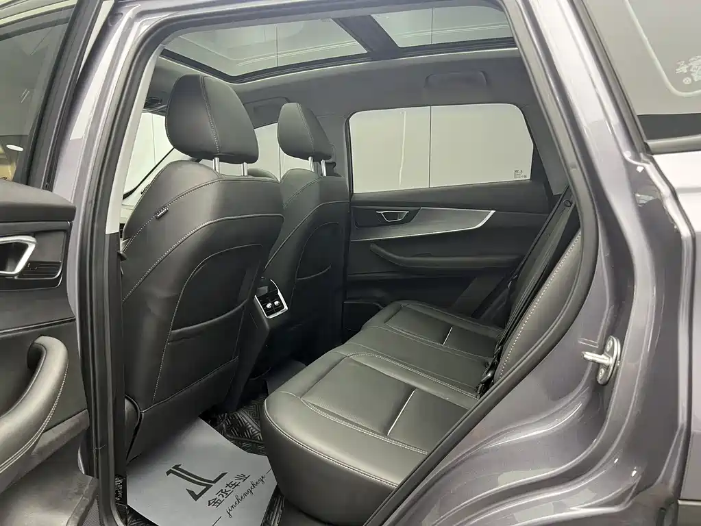 Chery Tiggo 7 PLUS — фото 8