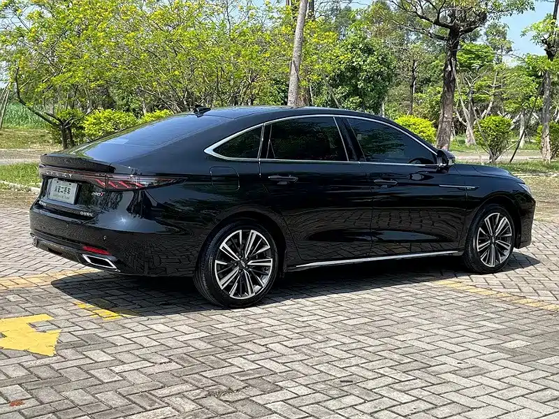 Chery Arrizo 8 PRO — фото 8