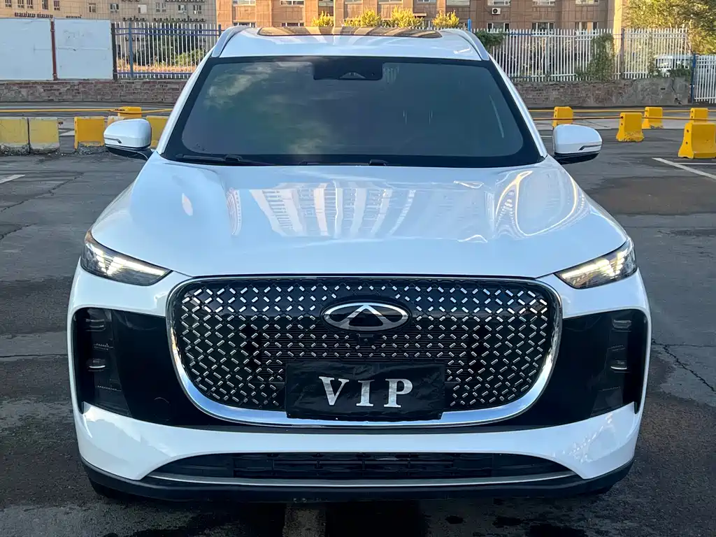 Chery Tiggo 8 PLUS — фото 2