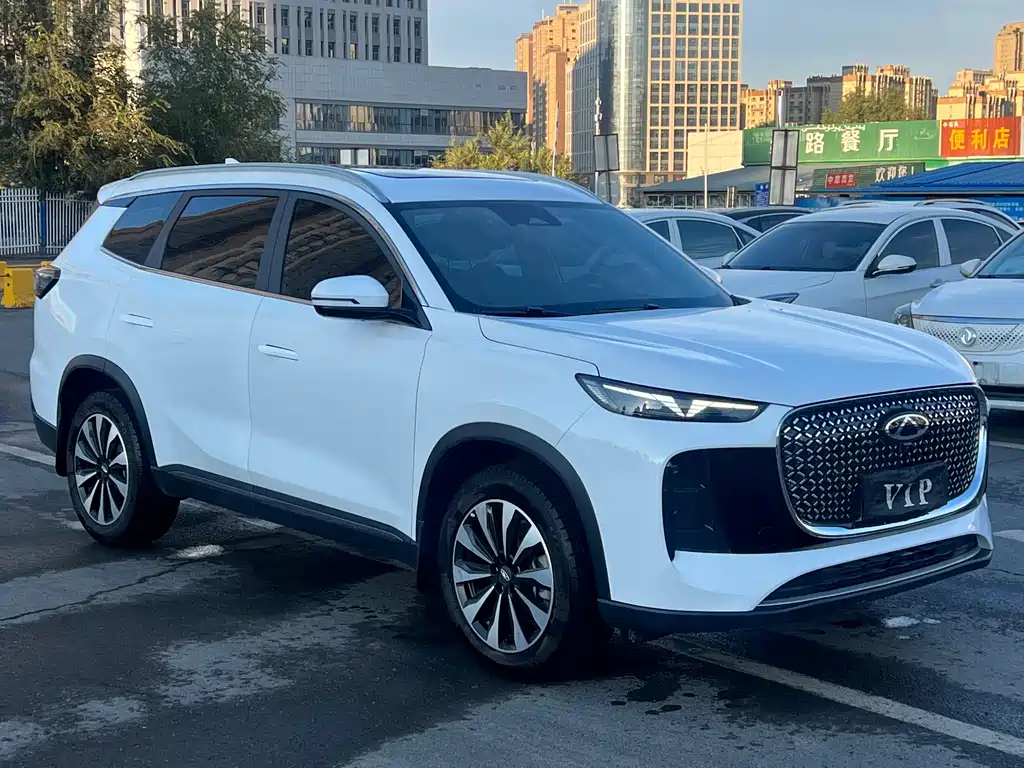 Chery Tiggo 8 PLUS — фото 3