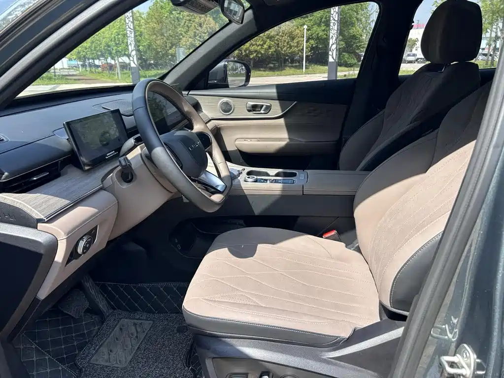 Chery Tiggo 8 PLUS — фото 4