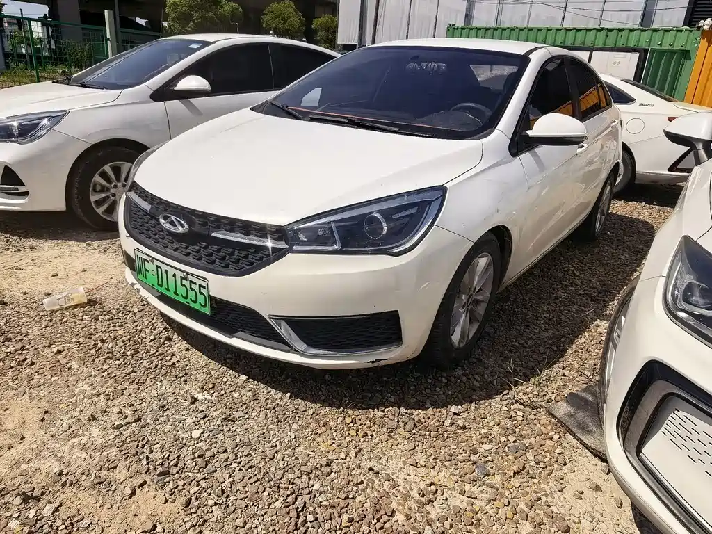 Chery New Energy Arrizo 5e — фото 9