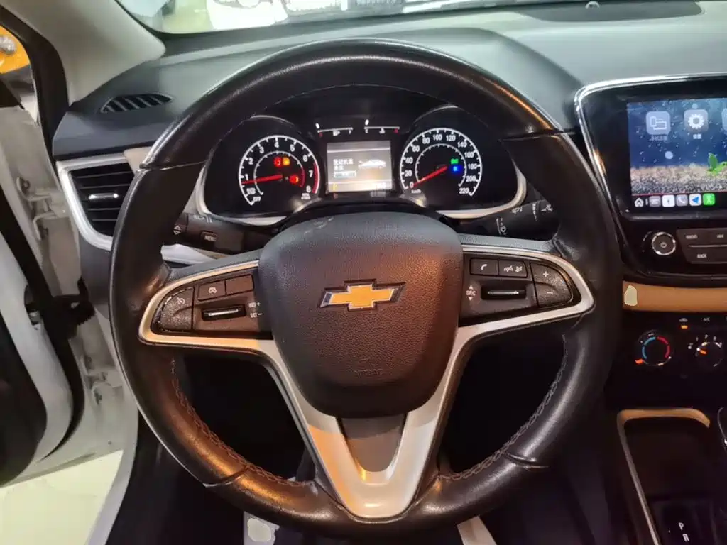 Chevrolet Monza — фото 11