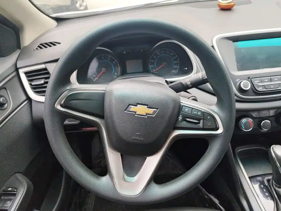 Chevrolet Cavalier — фото 15