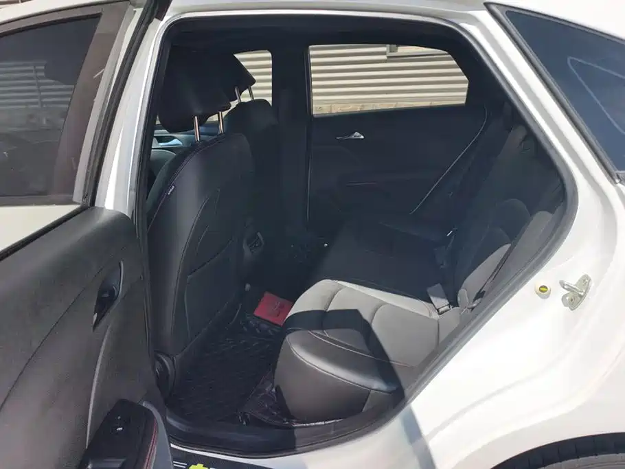 Chevrolet Monza — фото 11