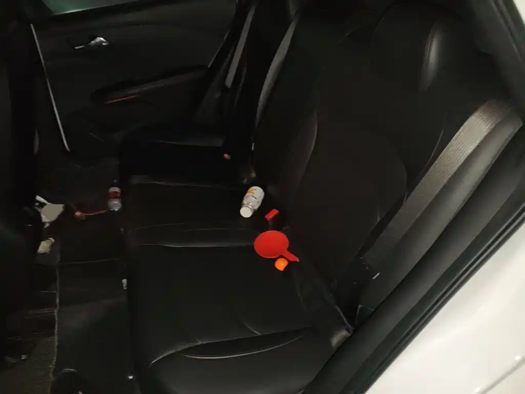 Chevrolet Monza — фото 13