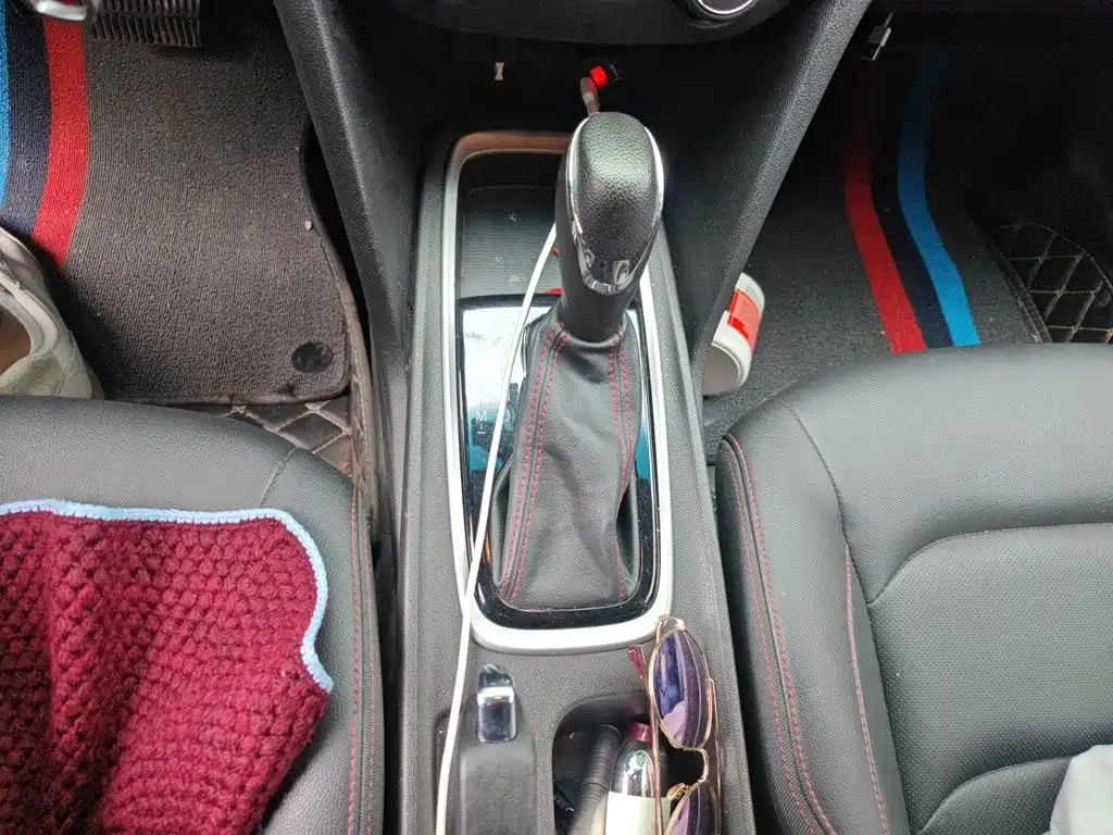 Chevrolet Monza — фото 10
