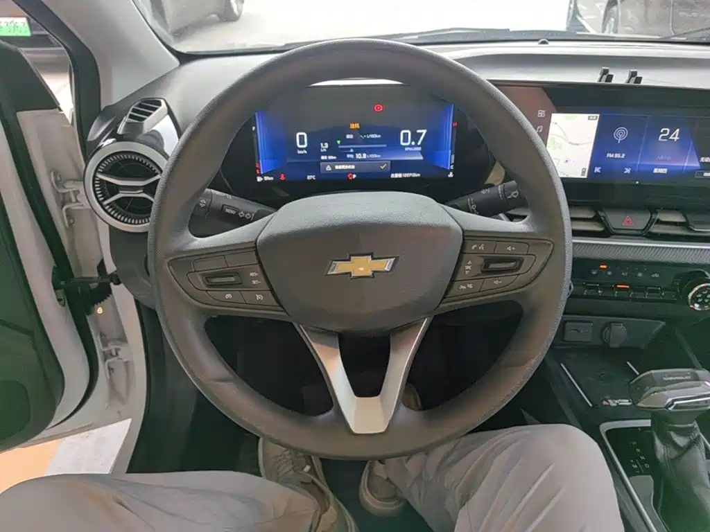 Chevrolet Monza — фото 11
