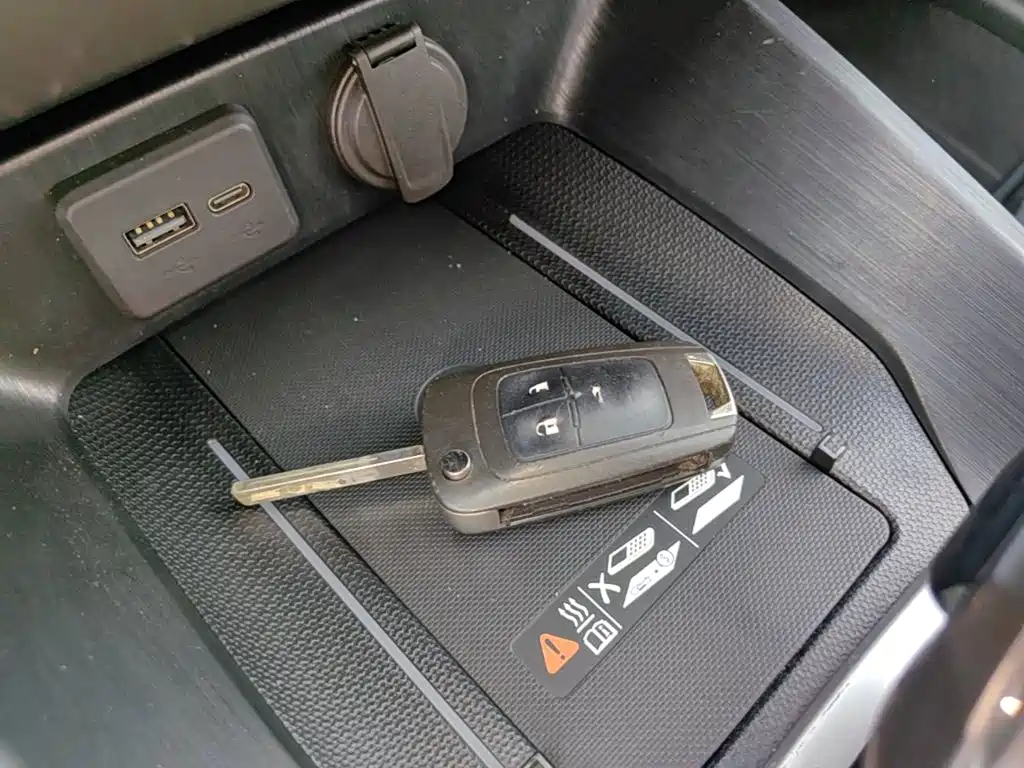 Chevrolet Monza — фото 9