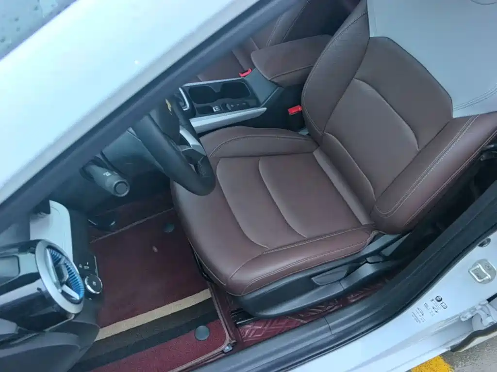 Chevrolet Monza — фото 15