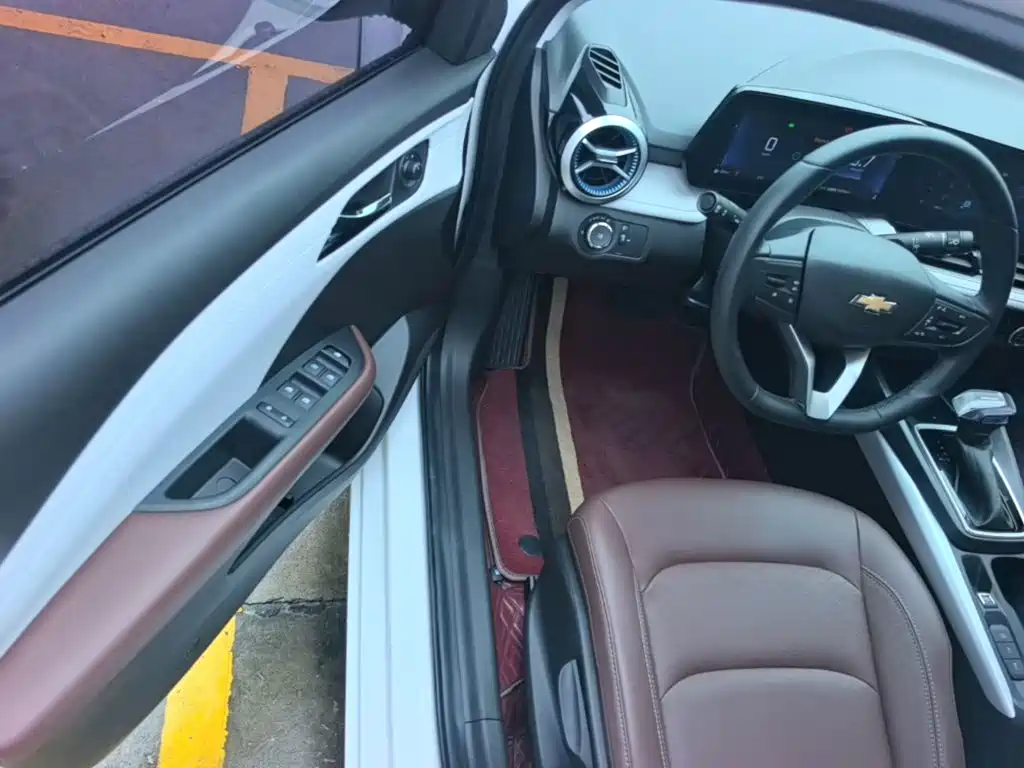 Chevrolet Monza — фото 16