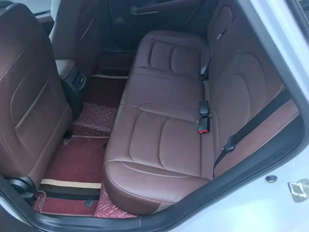 Chevrolet Monza — фото 17