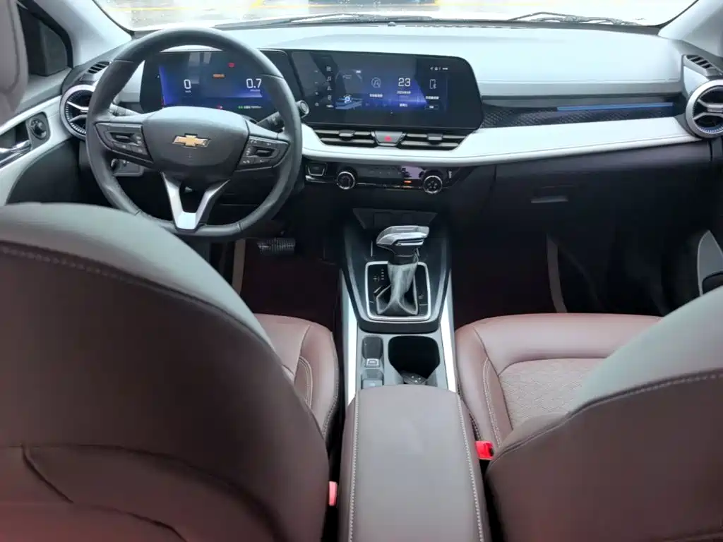 Chevrolet Monza — фото 10