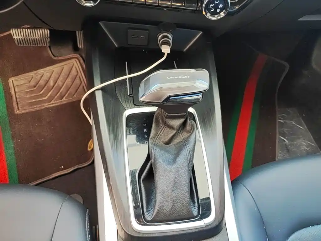 Chevrolet Monza — фото 14