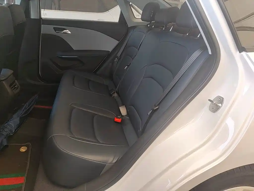 Chevrolet Monza — фото 17