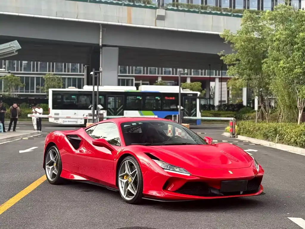 Ferrari F8 — фото 3