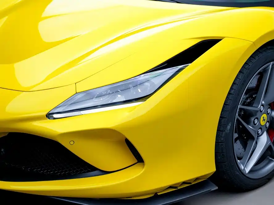 Ferrari F8 — фото 8