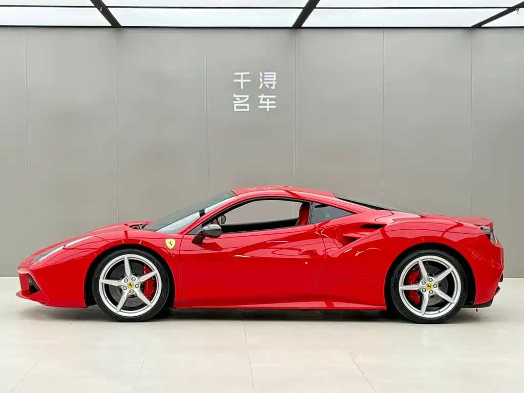 Ferrari 488 — фото 3